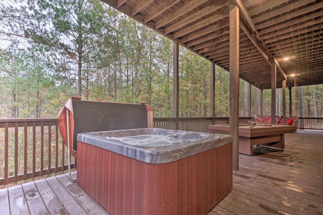 Broken Bow Cabin Deck With Hot Tub And Pool Table! Exterior photo