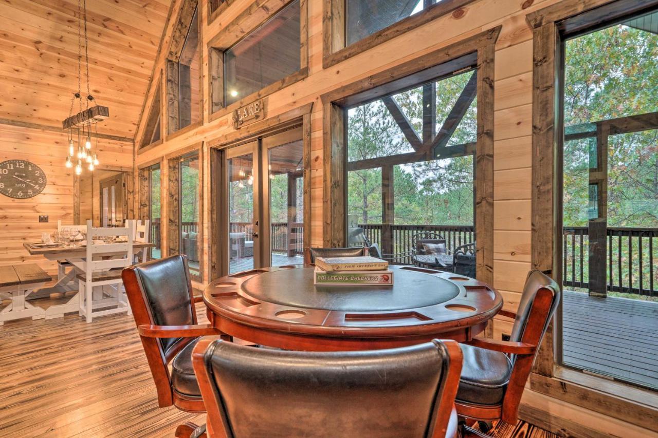 Broken Bow Cabin Deck With Hot Tub And Pool Table! Exterior photo