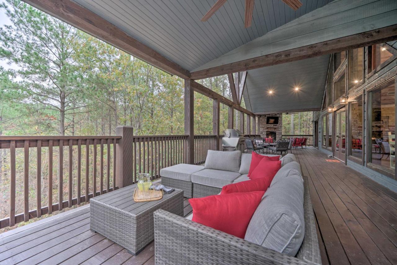 Broken Bow Cabin Deck With Hot Tub And Pool Table! Exterior photo