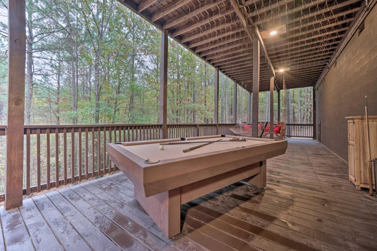 Broken Bow Cabin Deck With Hot Tub And Pool Table! Exterior photo
