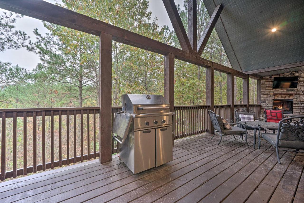 Broken Bow Cabin Deck With Hot Tub And Pool Table! Exterior photo